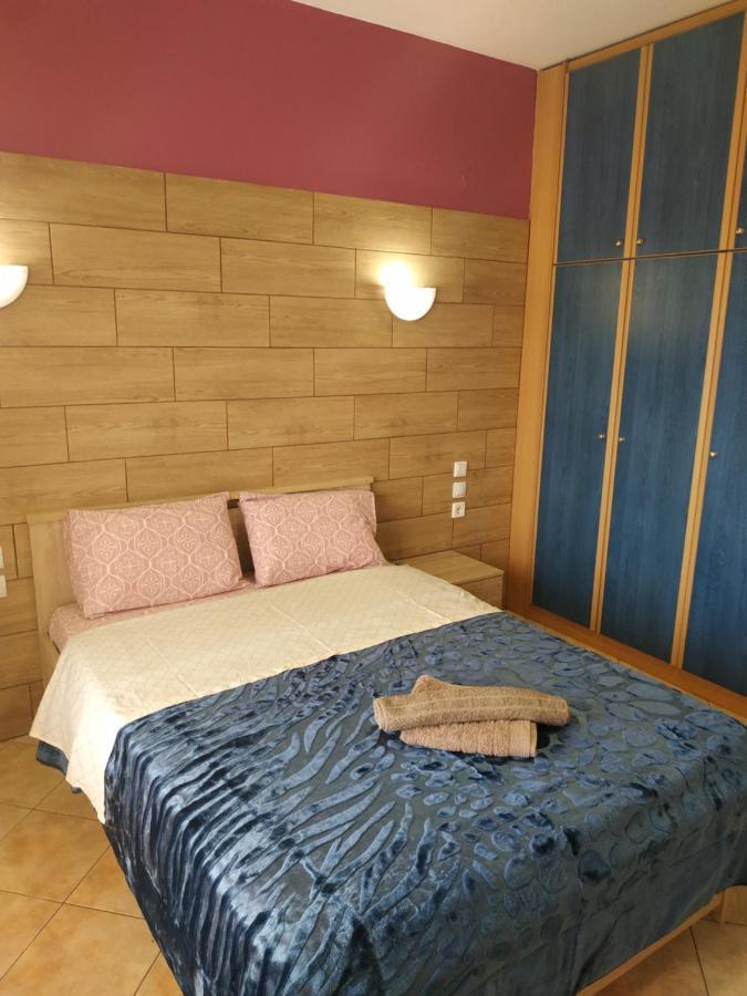 G M 6 Rooms Kentro In The Heart Of The City Larissa Esterno foto